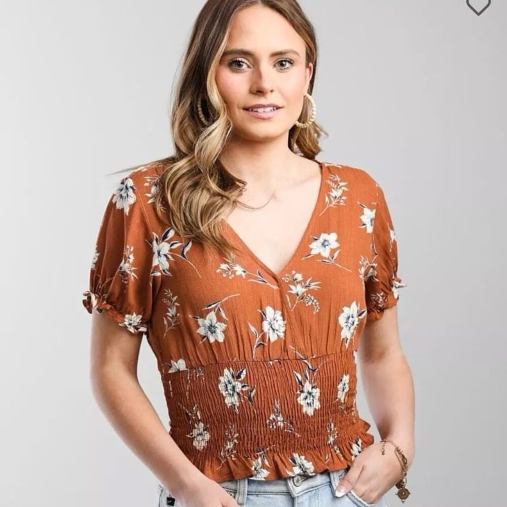 Paper Crane Floral Smocked Hem Top